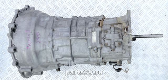 Коробка передач механическая МКПП на Mitsubishi Pajero 2 поколение