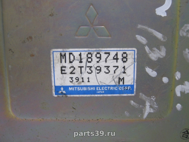 Блок управления двигателя ECU на Mitsubishi Colt CAO