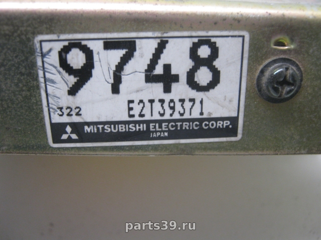 Блок управления двигателя ECU на Mitsubishi Colt CAO