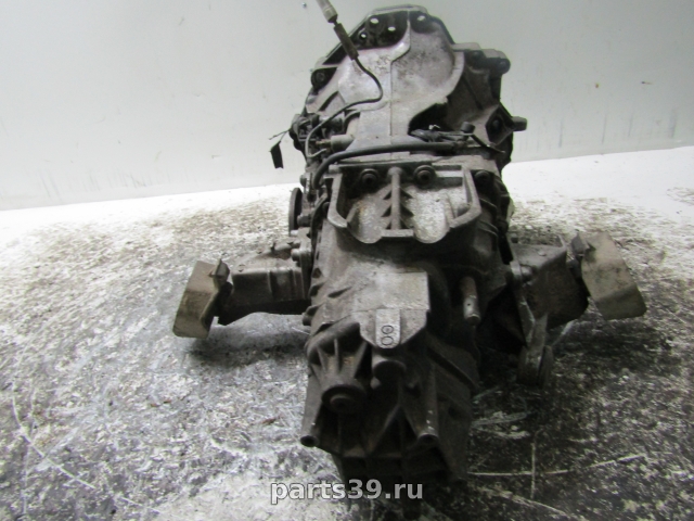 Коробка передач механическая МКПП CSP14064 на Audi 100 С3