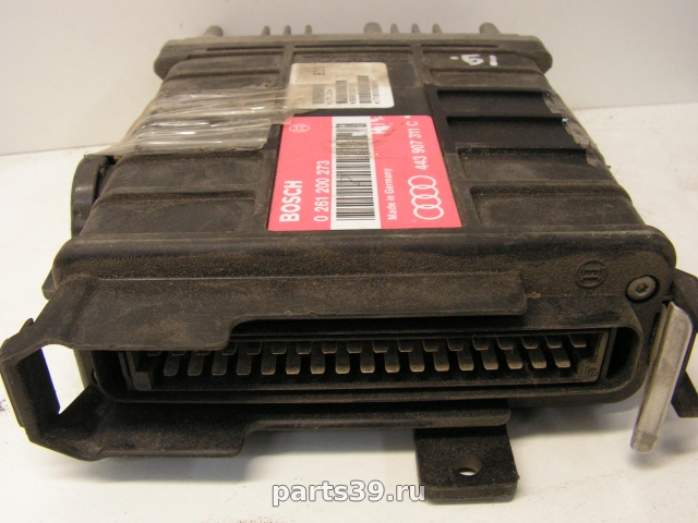 Блок управления двигателя ECU на Audi 80 8A/B3