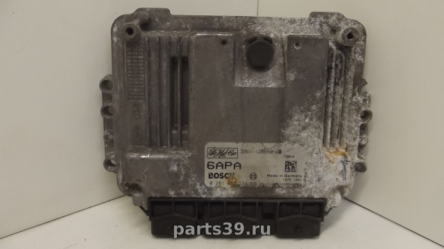 Блок управления двигателя ECU на Mazda 3 BK