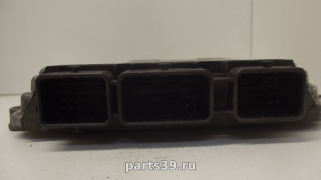 Блок управления двигателя ECU на Mazda 3 BK