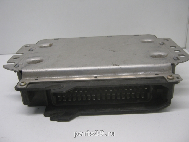 Блок управления двигателя ECU на Opel Omega B