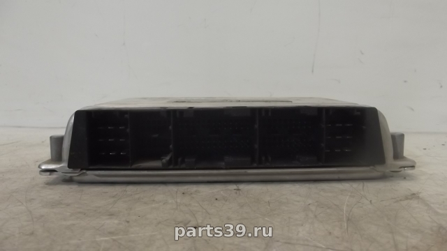 Блок управления двигателя ECU на Toyota Yaris P1 [рестайлинг]