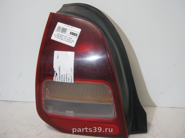 Фонарь задний в кузове Лев. на Mitsubishi Colt CJO