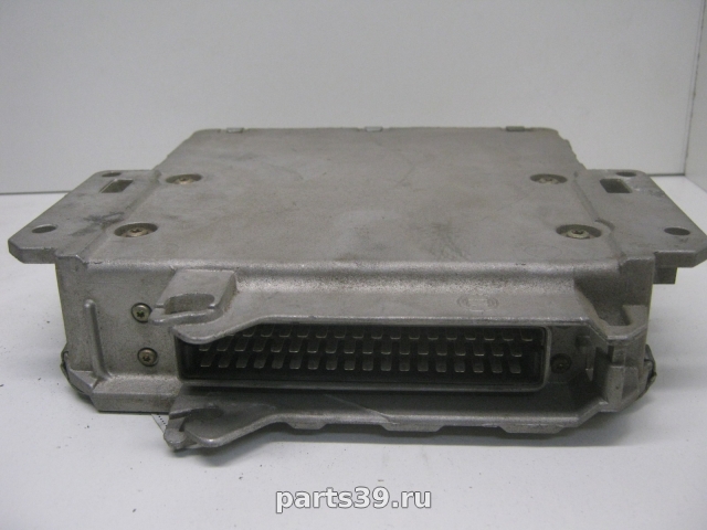 Блок управления двигателя ECU на Opel Omega B