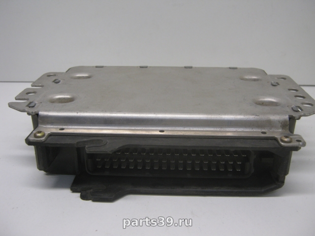 Блок управления двигателя ECU на Opel Omega B