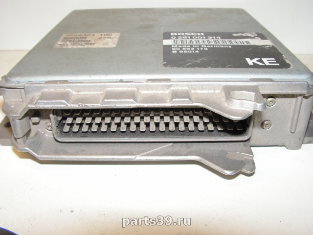 Блок управления двигателя ECU на Opel Omega B