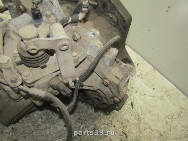 Коробка передач механическая МКПП 8200156391 на Renault Megane 2 поколение