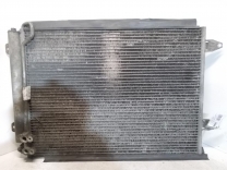 Радиатор кондиционера на Volkswagen Passat B6