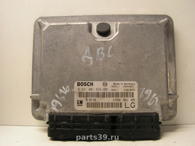 Блок управления двигателя ECU на Opel Vectra B