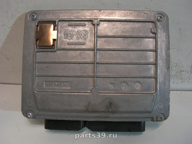 Блок управления двигателя ECU на Audi A4 B5 [рестайлинг]