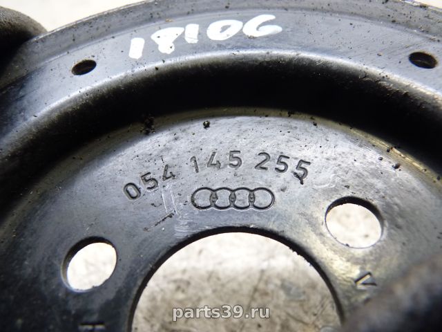 Шкив насоса гидроусилителя на Audi 100 4A/C4