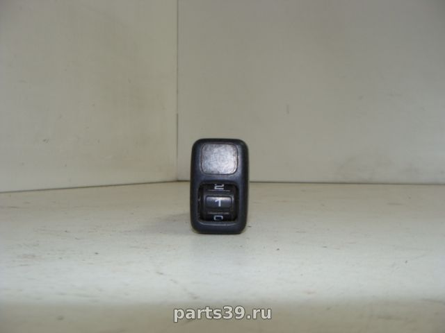 Переключатель корректора фар на Mazda 323 BA