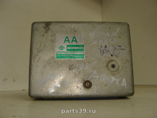 Блок управления двигателя ECU на Nissan Micra K11