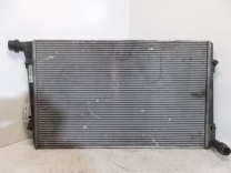 Радиатор охлаждающей жидкости на Skoda Octavia 2 поколение [рестайлинг]