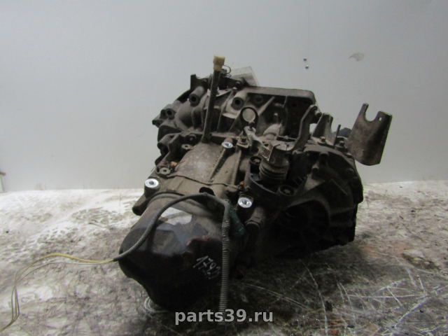 Коробка передач механическая МКПП JR5119 на Renault Megane 2 поколение