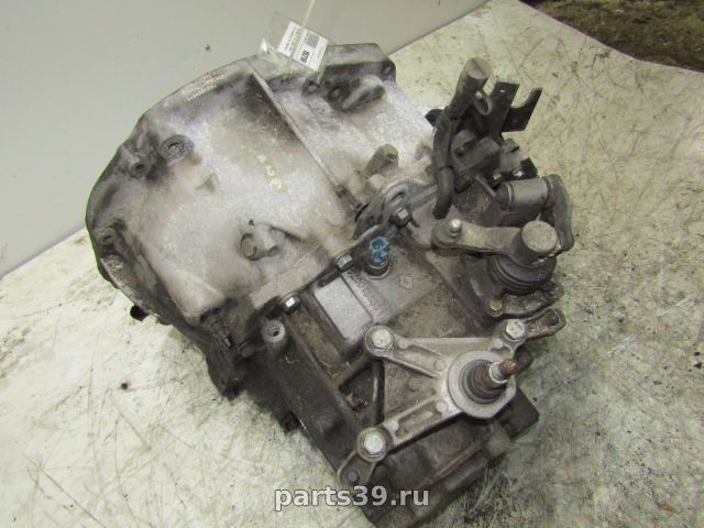 Коробка передач механическая МКПП 8200156391 на Renault Megane 2 поколение