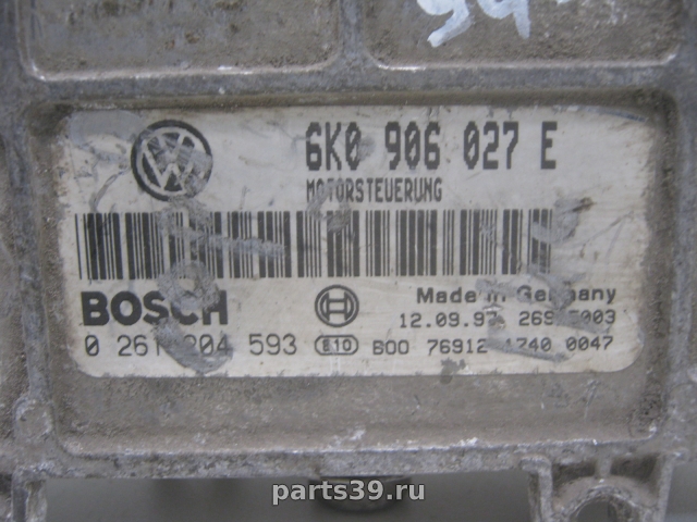 Блок управления двигателя ECU на Volkswagen Polo 3 поколение