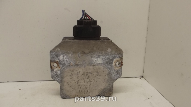 Блок управления двигателя ECU на Mazda 323 BA