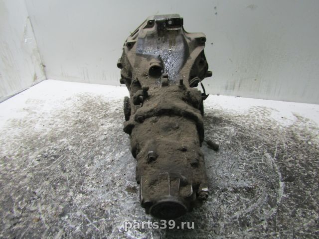 Коробка передач механическая МКПП AAZ13057 на Audi 100 С3