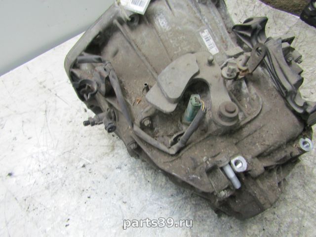 Коробка передач механическая МКПП L4 на Renault Laguna 3 поколение