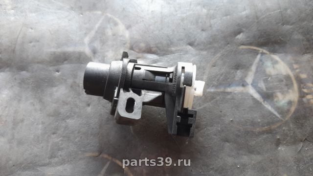 Замок крышки багажника на Mercedes-Benz S-Класс W222/C217/A217