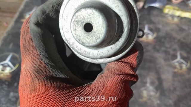 Клапан EGR на Mercedes-Benz E-Класс W210/S210