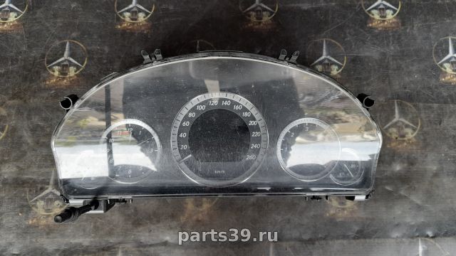 Щиток приборов на Mercedes-Benz E-Класс W212/S212/C207/A207