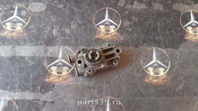 Механический топливный насос на Mercedes-Benz Vito W638