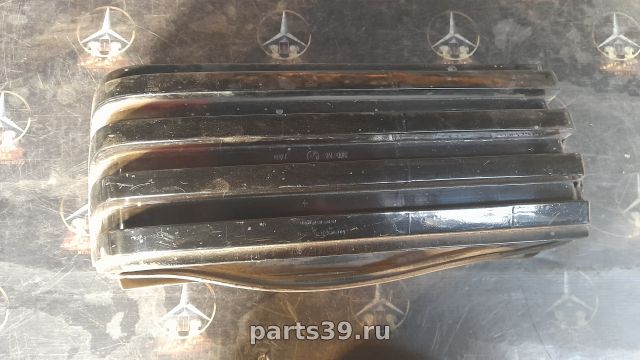 Фонарь задний в кузове Лев. на Mercedes-Benz S-Класс W126 / C126