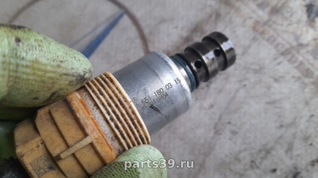 Клапан регулировки давления масла на Mercedes-Benz E-Класс W212/S212/C207/A207 [рестайлинг]