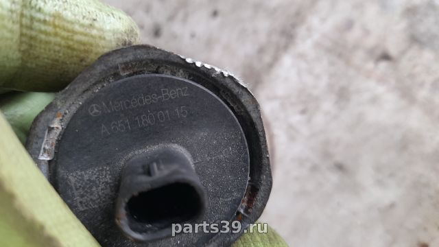 Датчик давления масла на Mercedes-Benz E-Класс W212/S212/C207/A207 [рестайлинг]