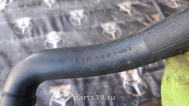 Патрубок впускного коллектора на Mercedes-Benz GLA-Класс X156 [рестайлинг]