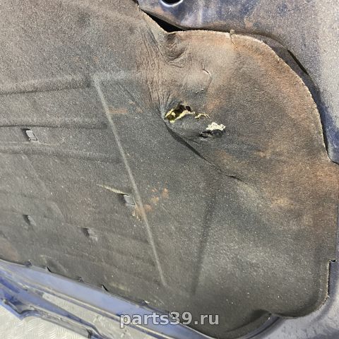 Звукоизоляция капота на Audi Q7 4L