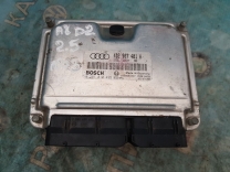 Блок управления двигателя ECU на Audi A8 D2/4D