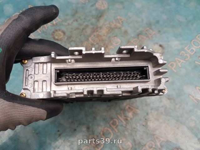 Блок управления двигателя ECU на Audi 80 8C/B4