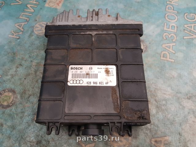 Блок управления двигателя ECU на Audi 80 8C/B4