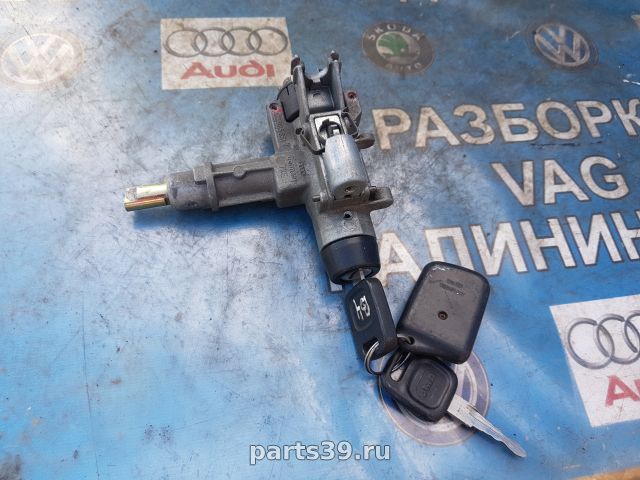 Замок зажигания на Audi 80 8C/B4