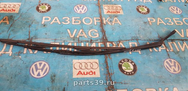 Держатель дворника Прав. на Audi A6 4B/C5 [рестайлинг]