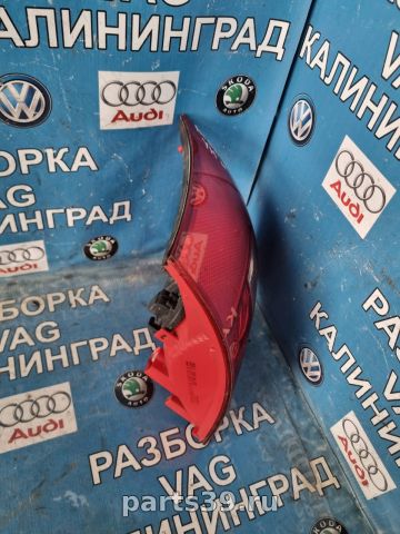 Фонарь задний в крышке Лев. на Audi A4 B6