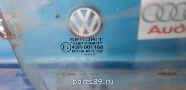 Стекло двери передней Прав. на Volkswagen Touareg 1 поколение