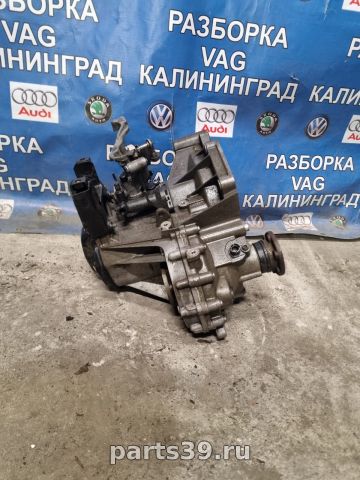 Коробка передач механическая МКПП GRZ13010 на Volkswagen Golf 5 поколение