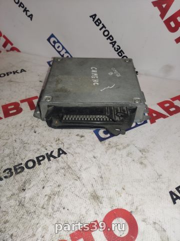 Блок управления двигателя ECU на Opel Omega B