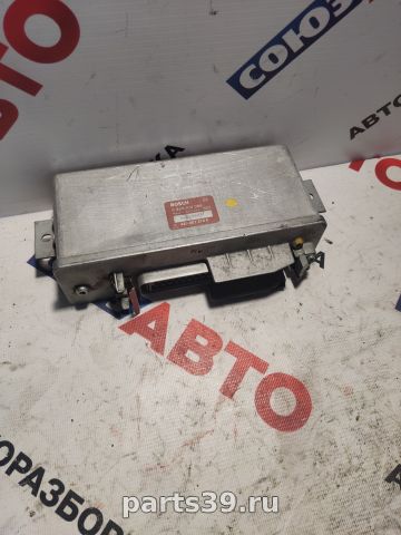 Блок управления двигателя ECU на Audi 80 8C/B4