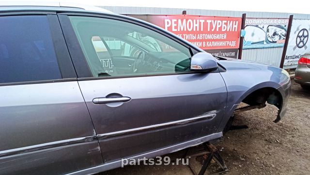 Дверь передняя Прав. на Renault Laguna 3 поколение