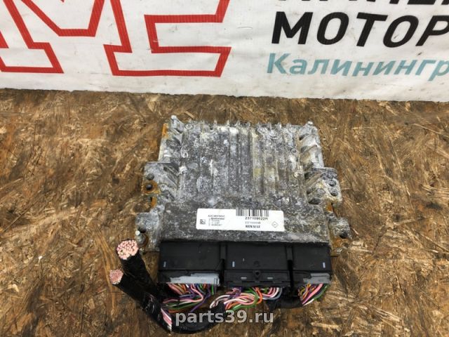 Блок управления двигателя ECU на Renault Duster 2 поколение