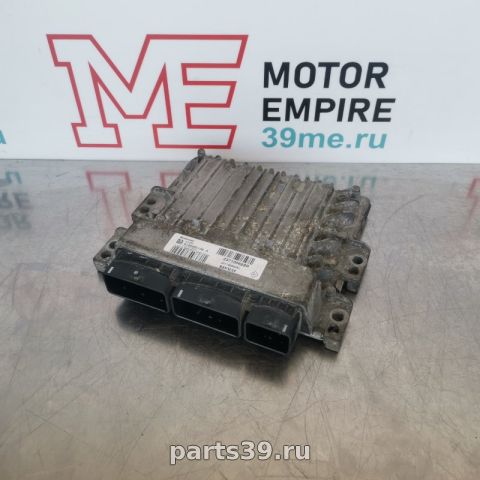 Блок управления двигателя ECU на Renault Megane 2 поколение [рестайлинг]