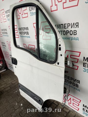 Дверь боковая сдвижная Прав. на Opel Movano Movano A